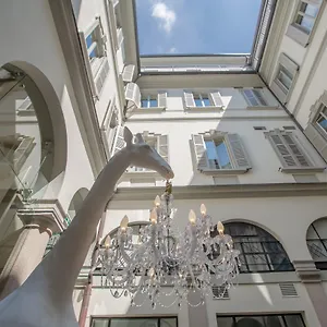 Hotel Indigo - Corso Monforte By Ihg, Milão