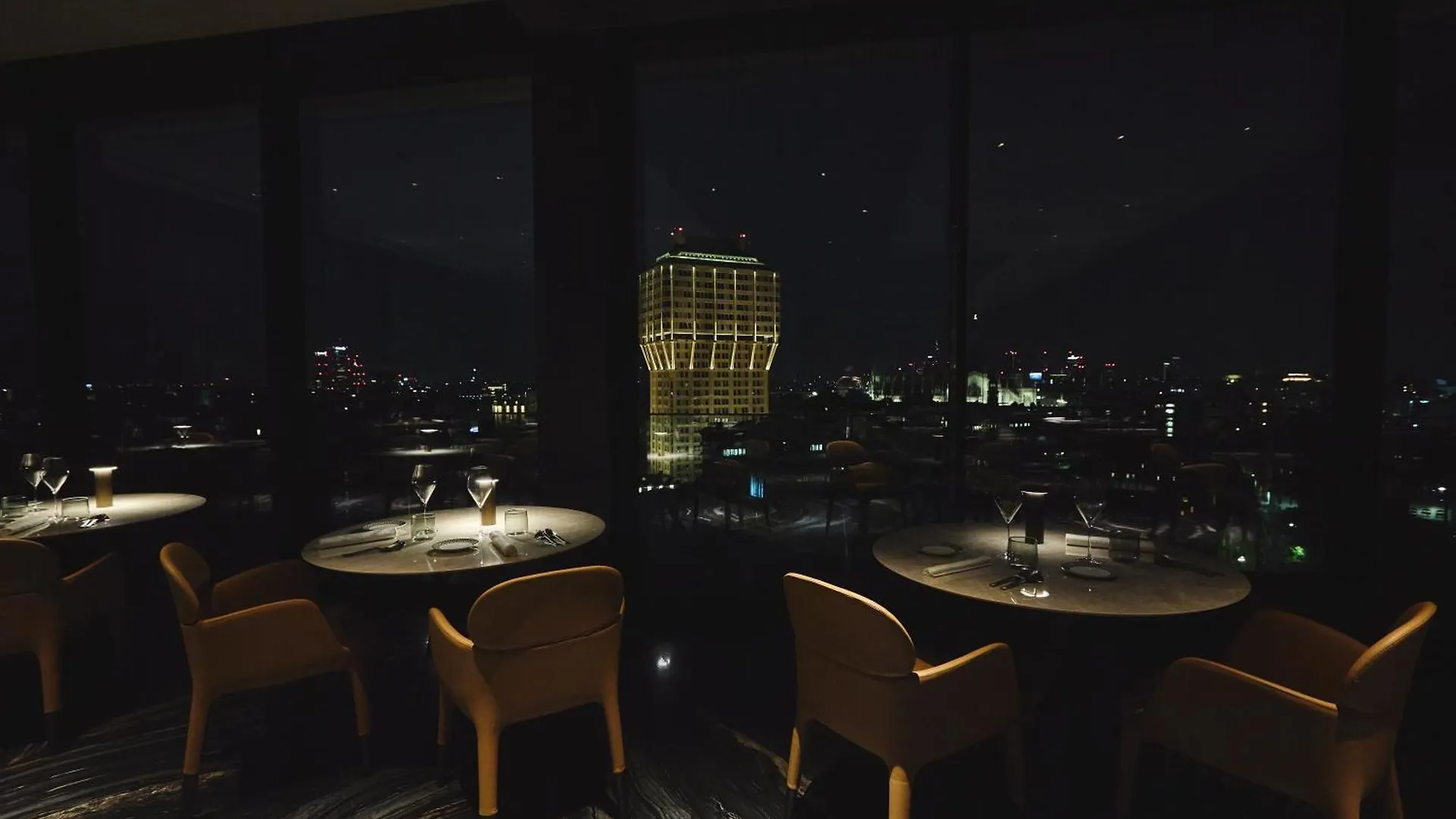 Uptown Palace Milaan Hotel